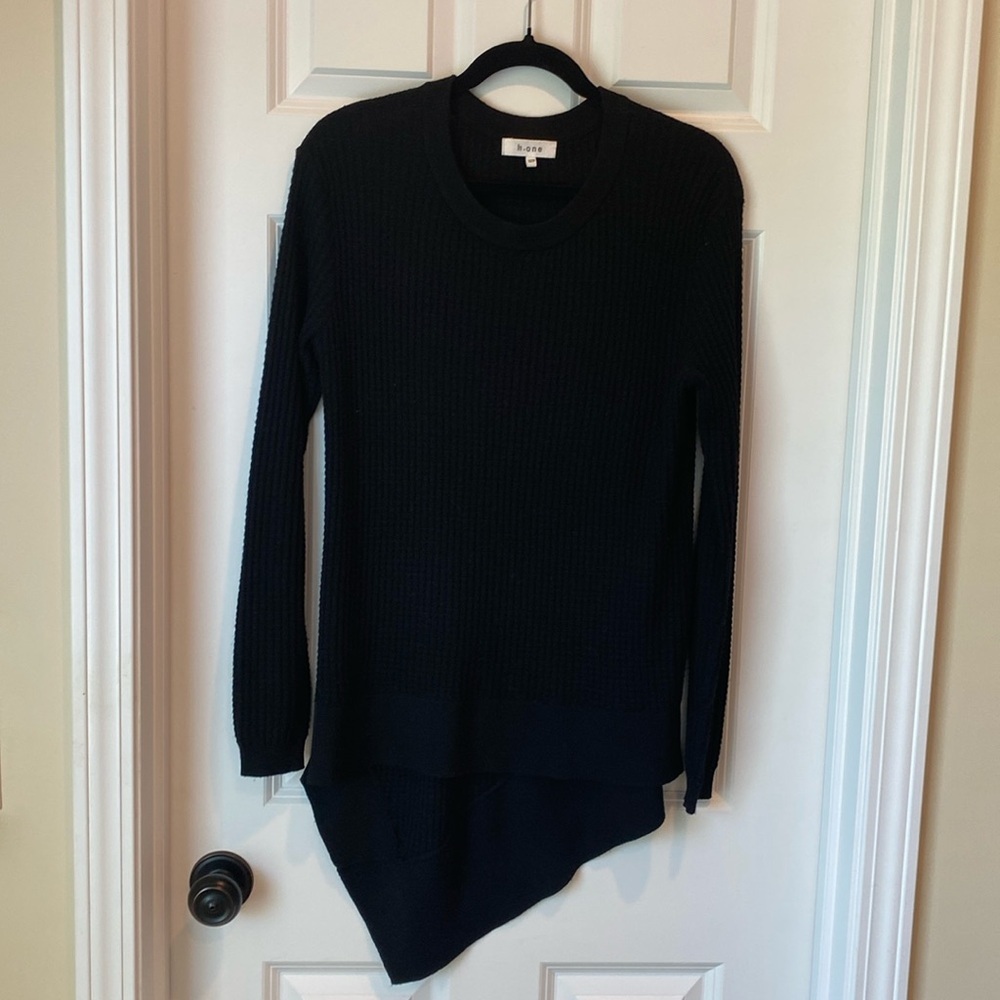 H. One‎ Asymmetrical Long Sleeve Waffle Crew Neck Sweater - XS - Black